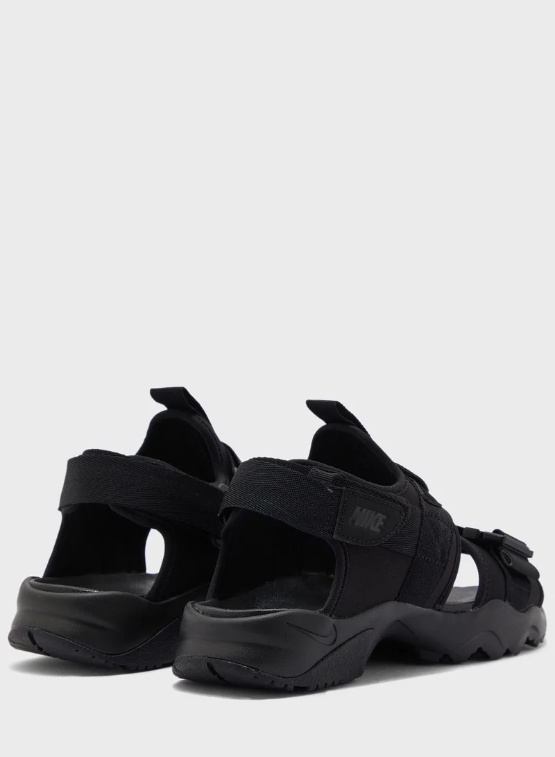 Nike Canyon Sandal