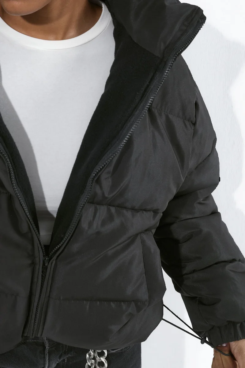 Hiccup Black Basic Puffer Jacket for Women | Best Price UAE