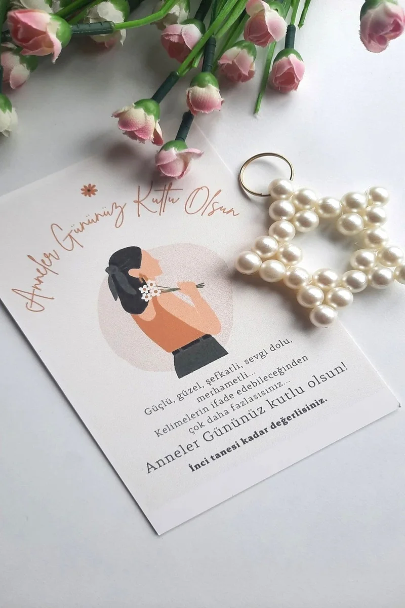 Emtory Home 15 Pieces Pearl Keychain - Cartoon Anime Mother's Day Gift with Coated Card - Gelatin