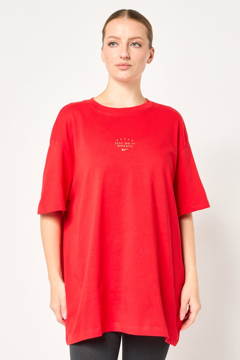 Nike Women Loose Fit Short Sleeve Outdoor T-Shirt, Red - Image 1