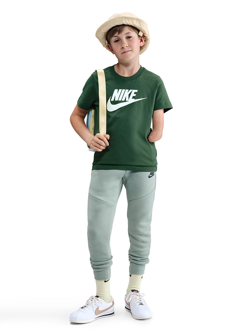 Nike Kids Nsw Futura Logo T-Shirt - Image 1