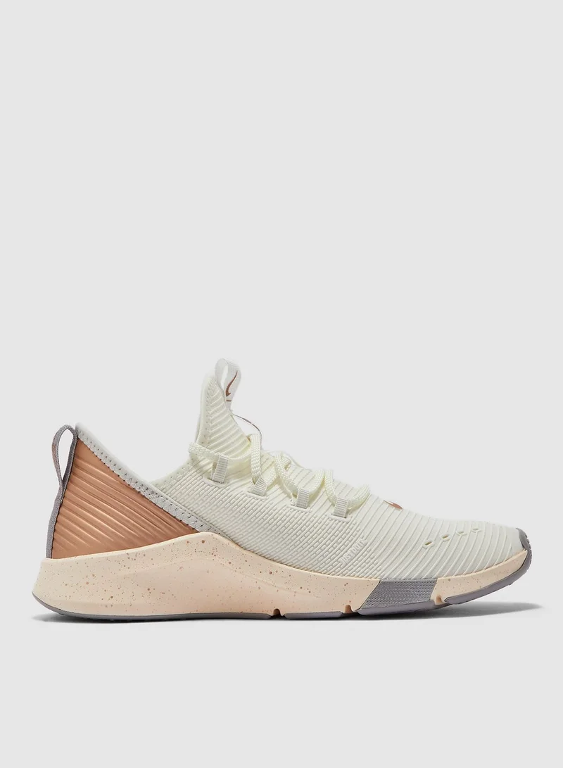 Nike Air Zoom Elevate MTLC