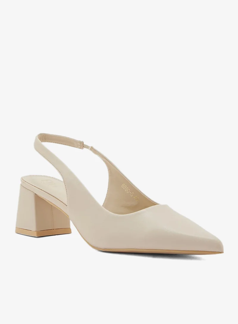 ايلا حذاء بكعب مدبب بحزام خلفي