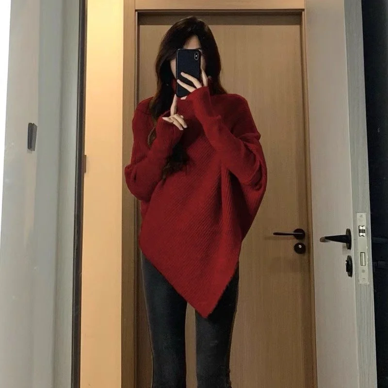 أوجيدر Red Full Sleeve Turtle Neck Asymmetrical Hem Sweater