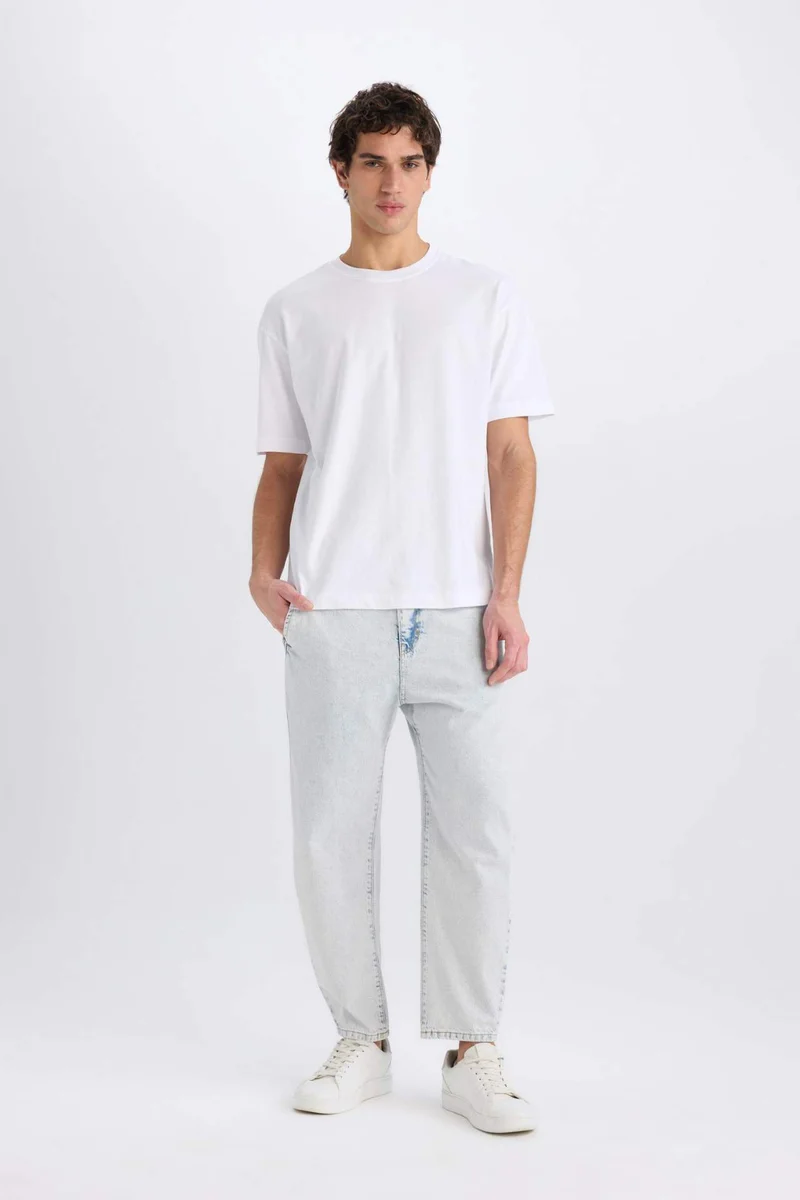 Defacto  Relaxed Slouchy Fit Skinny Leg Jeans for Men | Best Price UAE