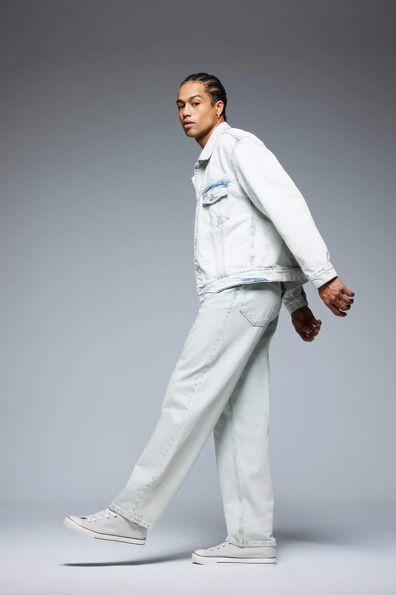 ديفاكتو Relaxed Slouchy Fit Skinny Leg Jeans