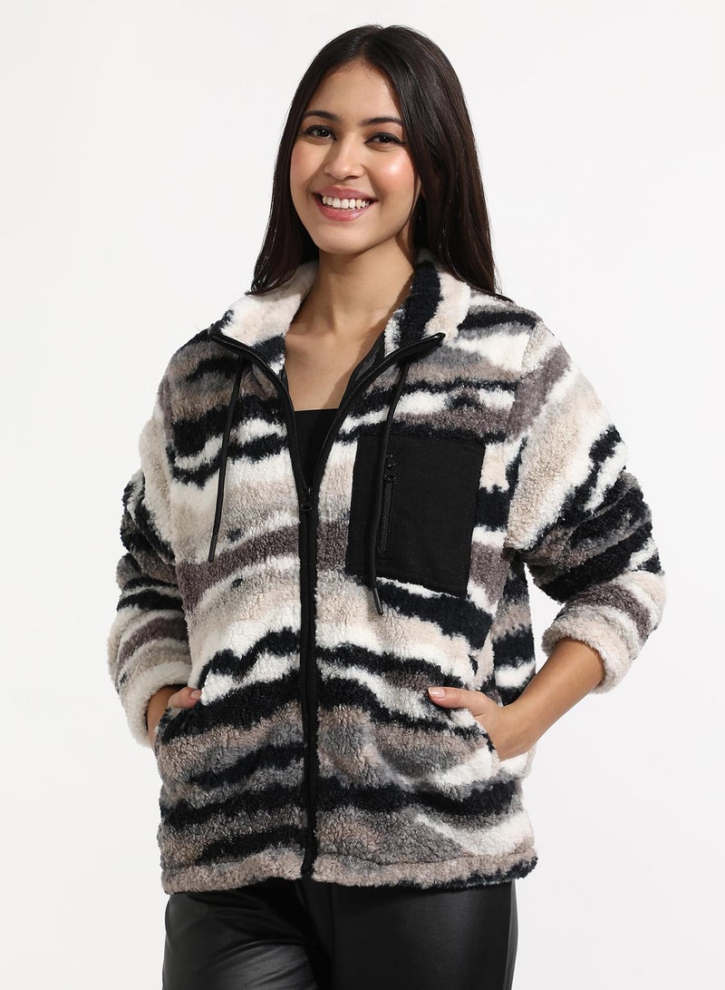 Campus Sutra Women's Black & Grey Camouflage Sherpa Zip-Front Jacket - Image 2