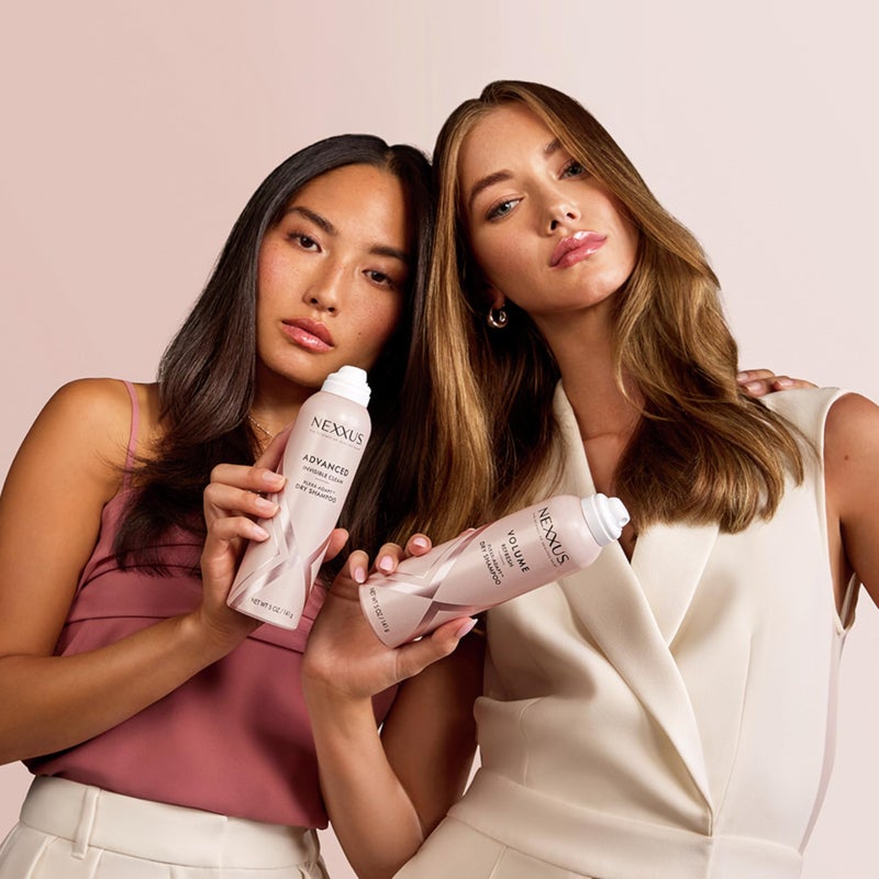 Nexxus Volume Refresh Dry Shampoo For Oil Control + Root-Lifting 72 Hour Freshness with FLEXX-ADAPT Technology 5 oz - Image 4