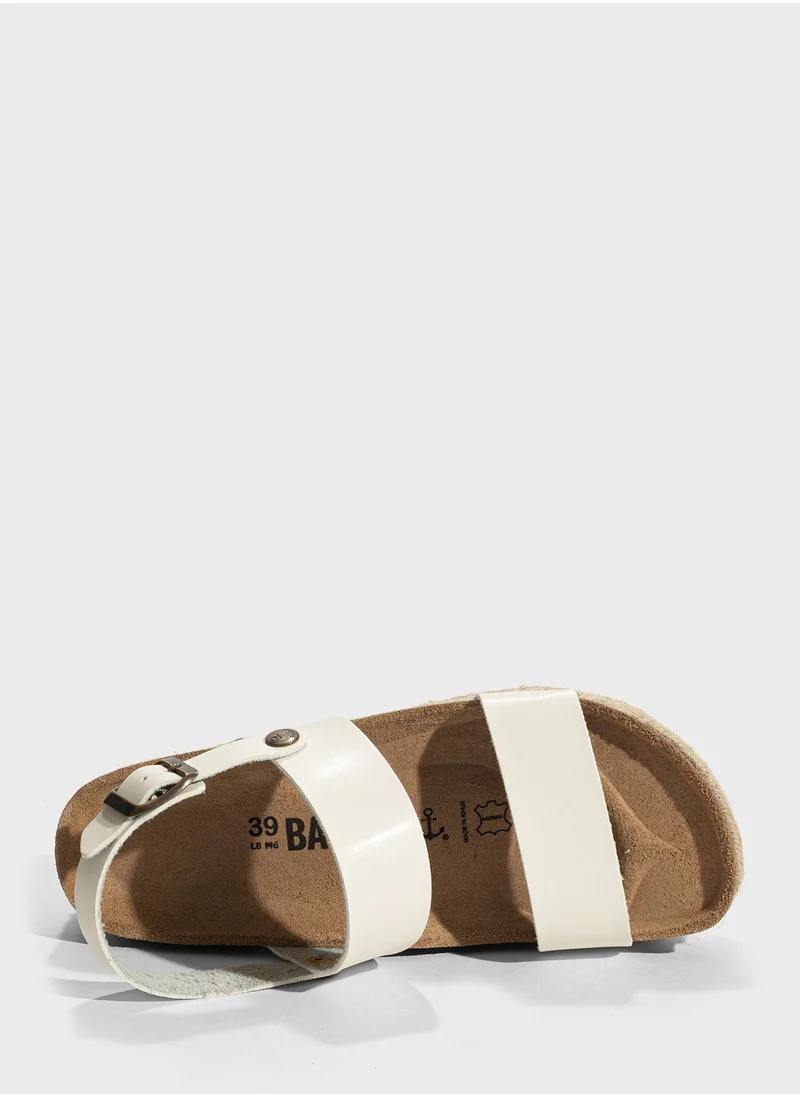 BAYTON Kenji Flat Sandals