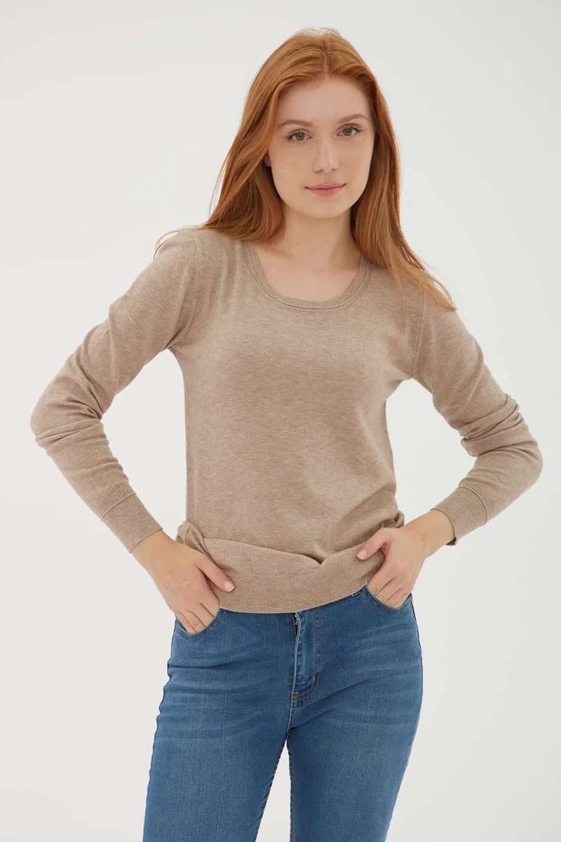 فاشن فريندز Standard Fit U Neck Knitwear Sweater Women's Sweater 24K0779K1