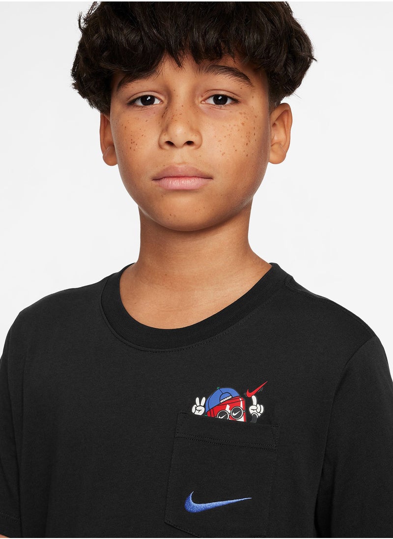 Nike Nsw Boxy Pocket T-Shirt  - Image 3