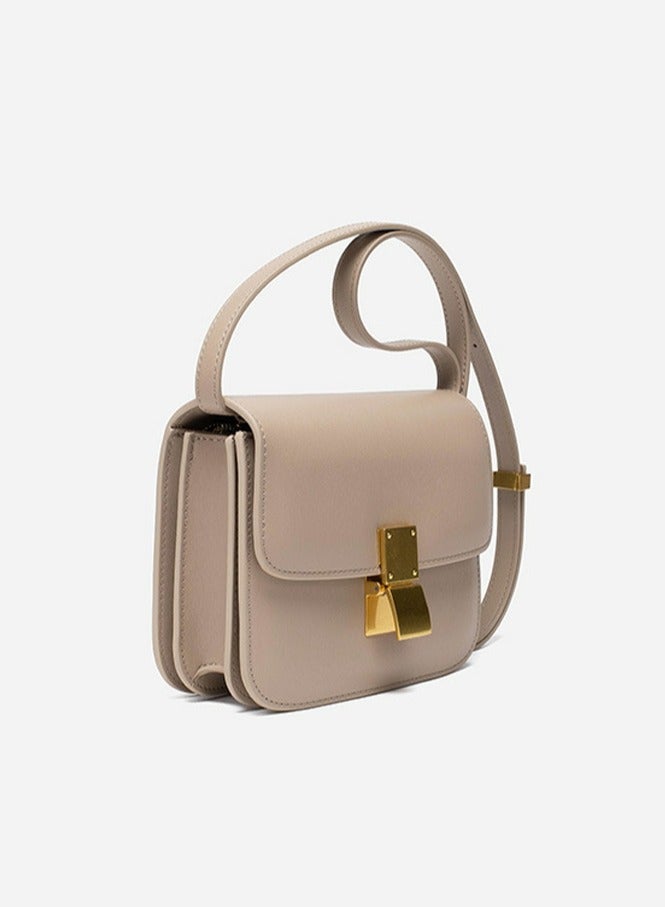 Loquat Ladies' Stylish Small Box Handbag Single Shoulder Crossbody Bag Apricot  - Image 2