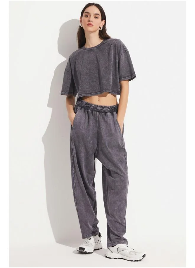 جون June Women Viscose Blend Crop Knit Tracksuit Set Anthracite