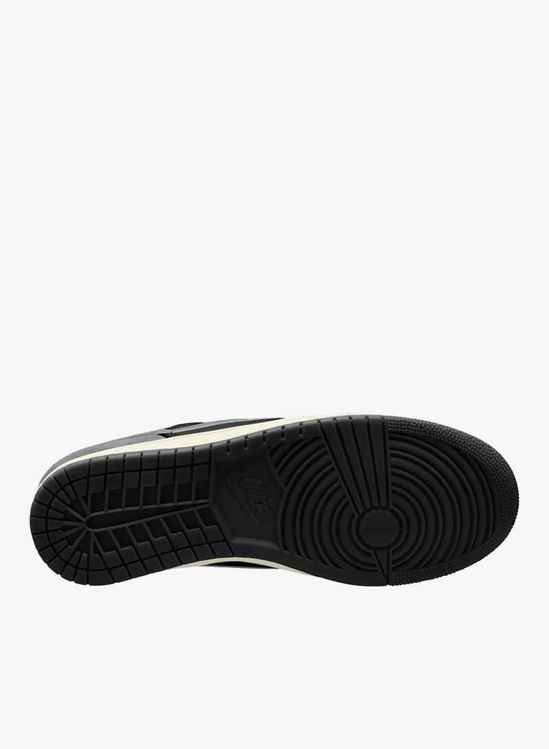 Jordan BLACK/BLACK-OFF WHITE-ANTHRACITE-SAIL Air Jordan Skyline Low LE for Men | Best Price UAE