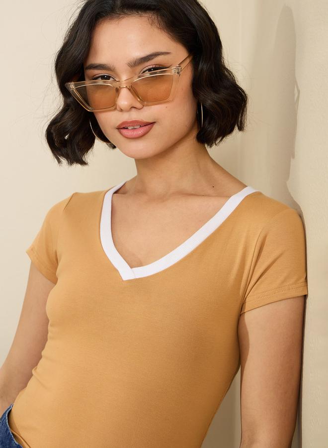 SASSAFRAS Women Tan Contrast Deep V Neck Fitted Crop T-Shirt - Image 1