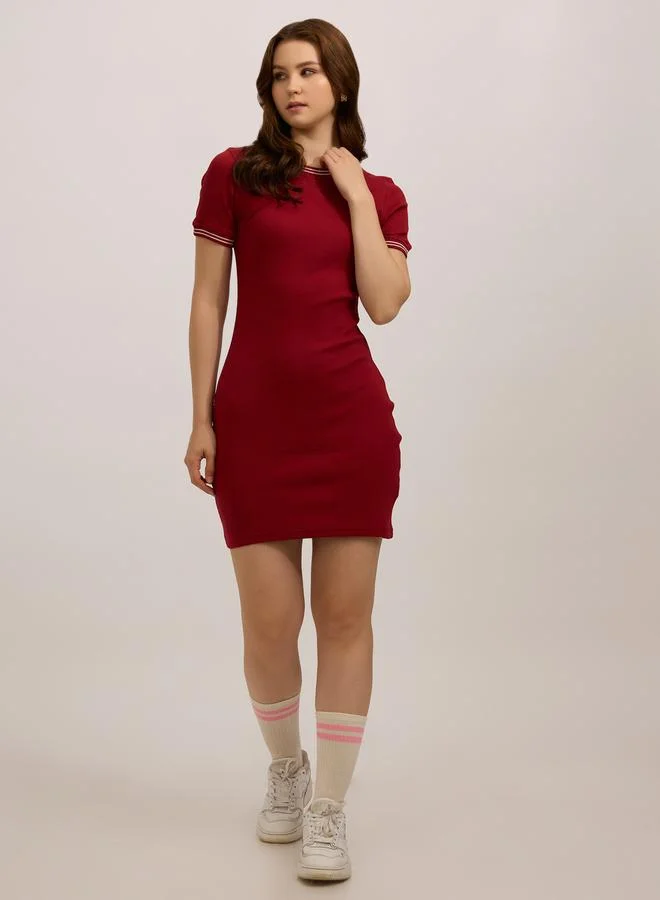 Outzidr  Maroon Ribbed Bodycon Mini Dress for Women | Best Price UAE