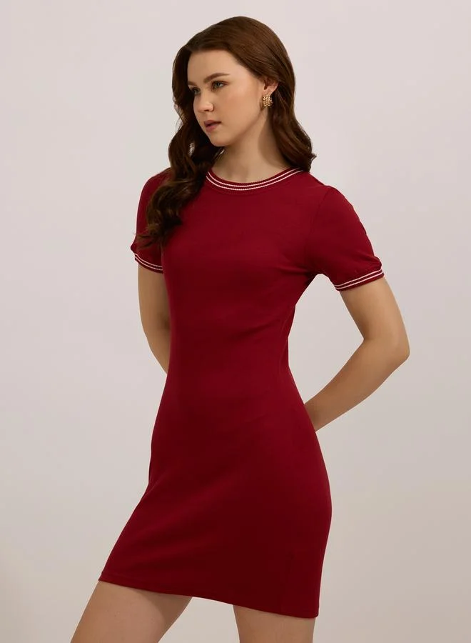Outzidr  Maroon Ribbed Bodycon Mini Dress for Women | Best Price UAE