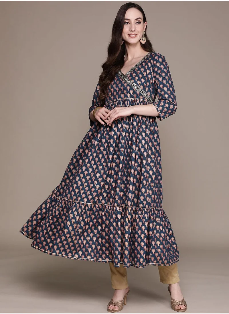 آي شين Regular Fit Printed Pattern Round Neck Neck Three-Quarter Sleeve Navy Blue Colour Knitted Cotton Kurtas for Women - Crafted for Elegance and Ease