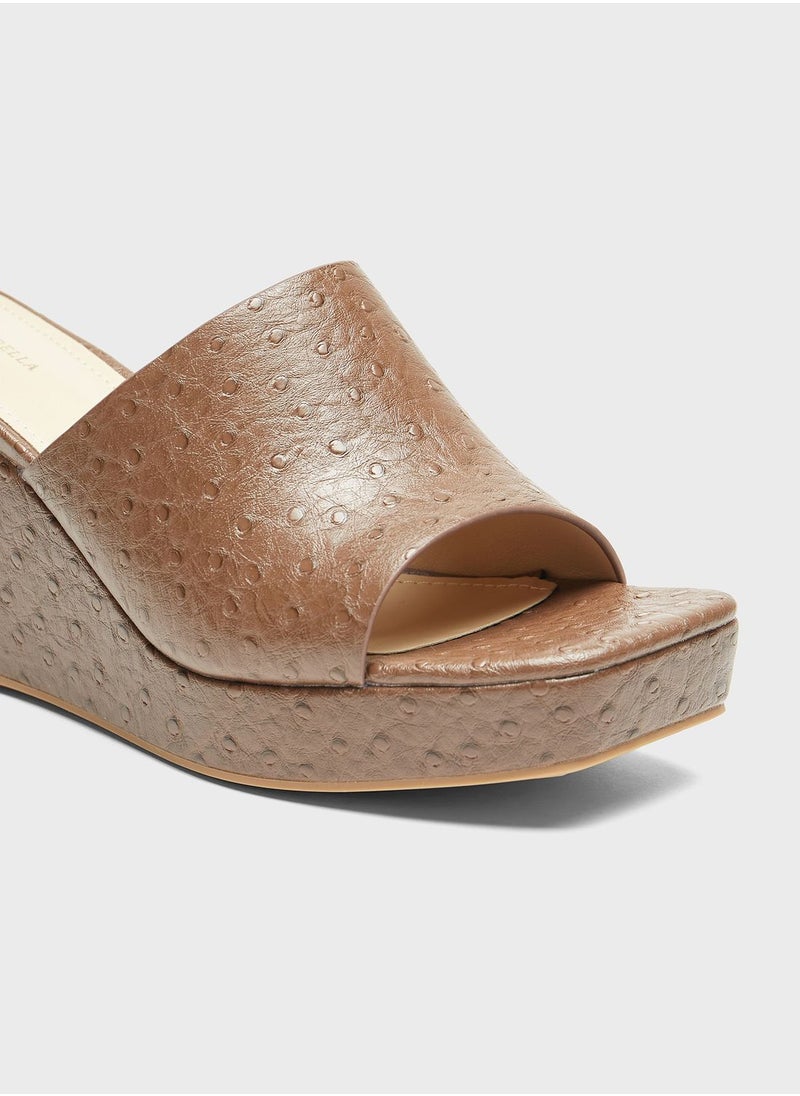 shoexpress - One Strap Wedge Sandals - Image 1