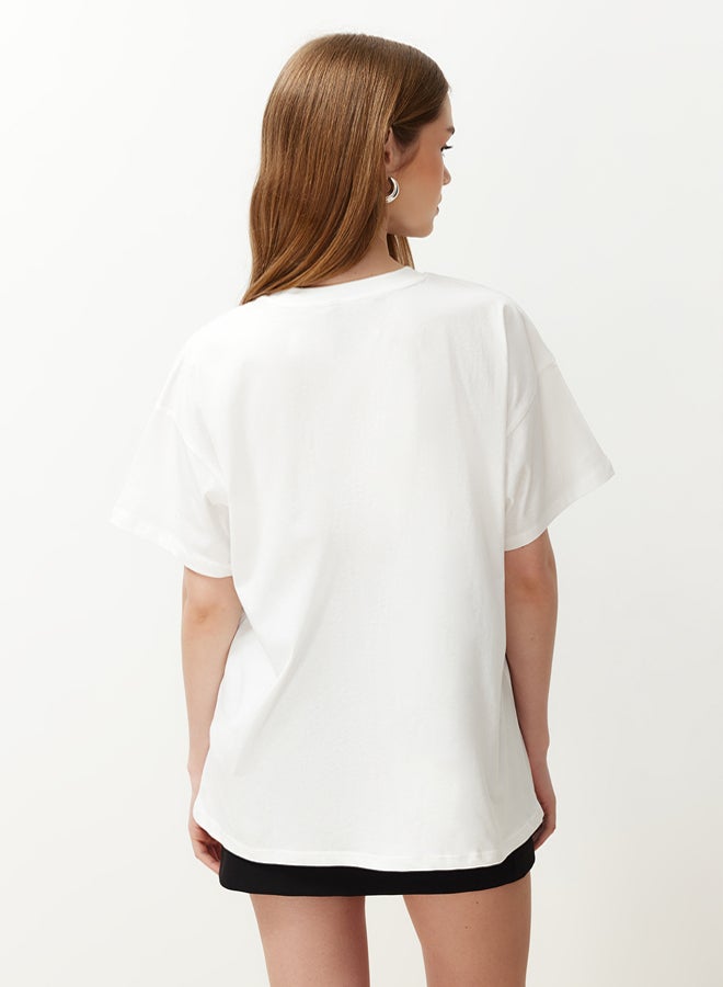 trendyol Ecru 100% Cotton Printed Boyfriend Fit Crew Neck Knitted T-Shirt  - Image 5