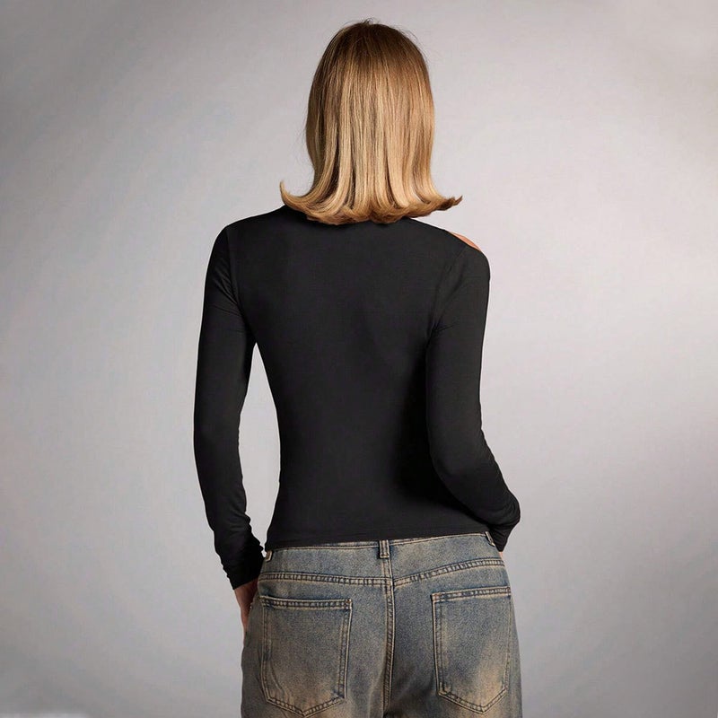 Women's Off-Shoulder Slim Fit Black T-Shirt - Image 2