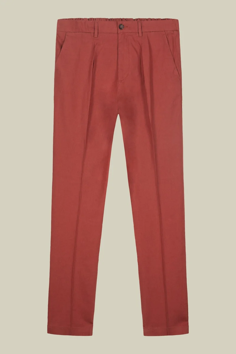 Doppelganger Red Men's trousers with two small pleats and elastane in the back waistband - Brick for Men | Best Price UAE