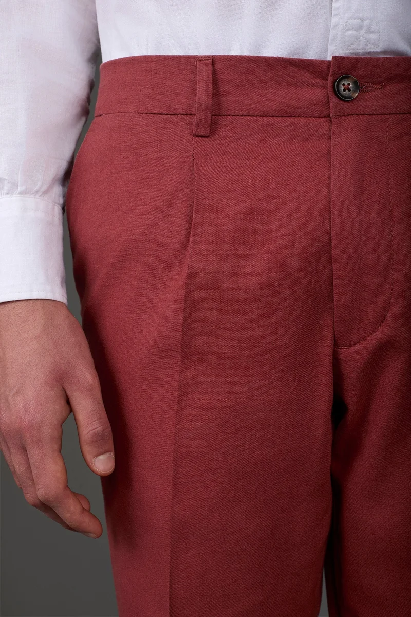 Doppelganger Red Men's trousers with two small pleats and elastane in the back waistband - Brick for Men | Best Price UAE