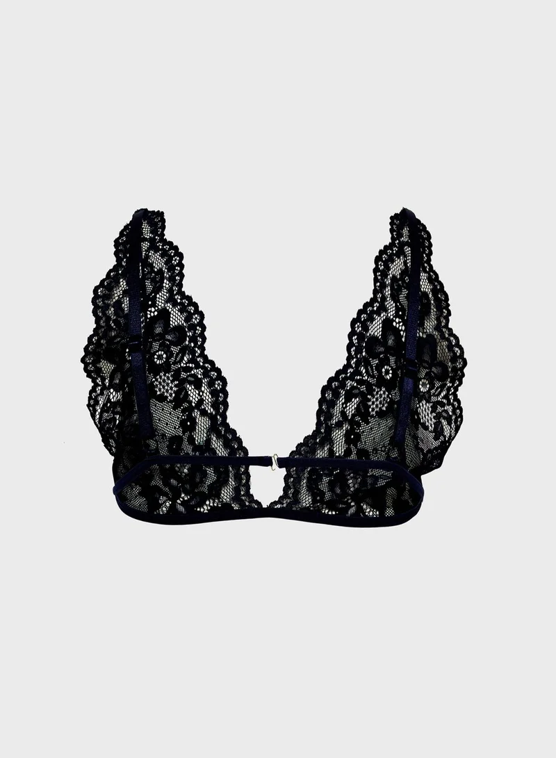 ايلا Lace Bralette & High Waist Criss Cross Brief Set
