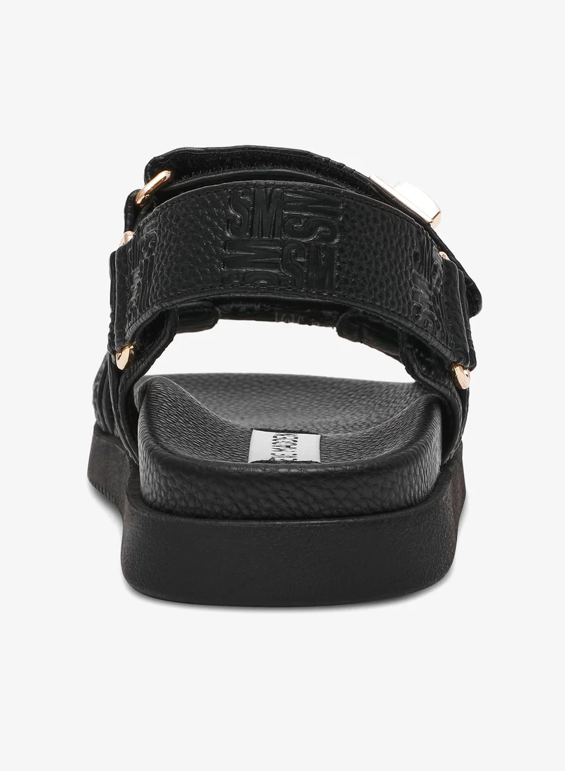 ستيف مادن صنادل مسطحة بحزام للكاحل