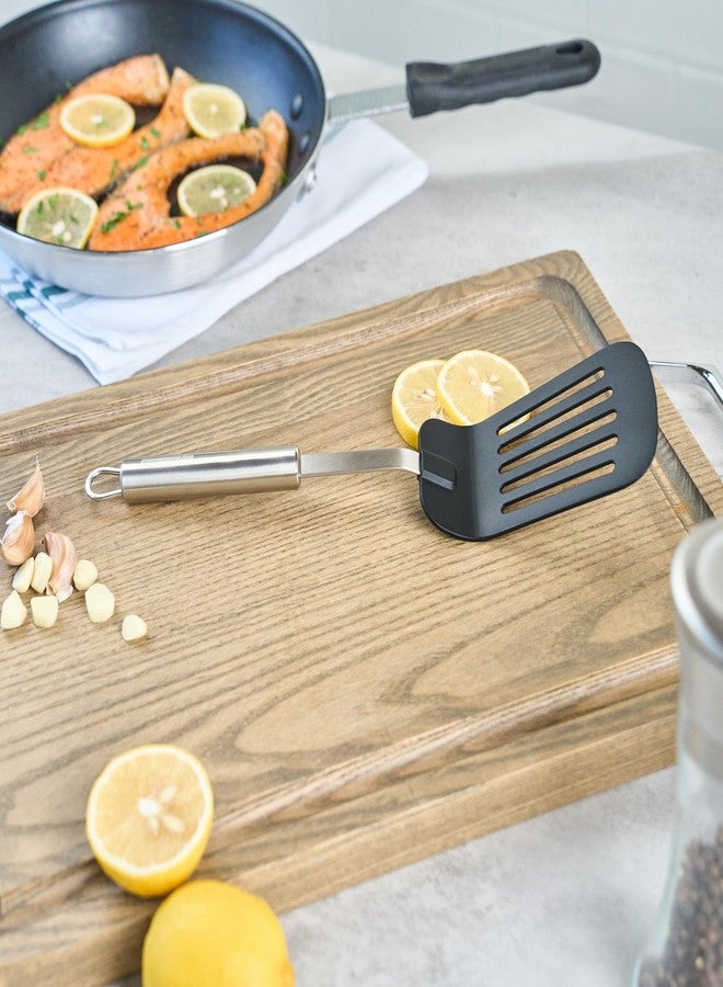 ريستورنت وير ملعقة تقليب مثقبة من النايلون من ريستورانت وير - ملعقة مطبخ كبيرة الحجم بمقبض من الفولاذ المقاوم للصدأ، مقاومة للالتصاق، وآمنة للغسل في غسالة الأطباق - ملعقة مثقبة مقاومة للحرارة للبيض والسمك، متعددة الاستخدامات - Image 4