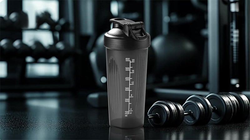 Fox Run Blender Bottler, 20 oz Shaker Bottle with Stainless Steel Ball Whisk and Measurements - Image 1