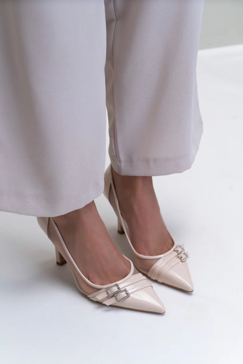 نيشانتاشي شوز Miracle Beige Patterned Double Buckle Detail Women's Thin Heeled Shoes