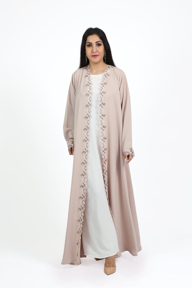 Nikias Nida abaya with lace on front and sleves - Image 3