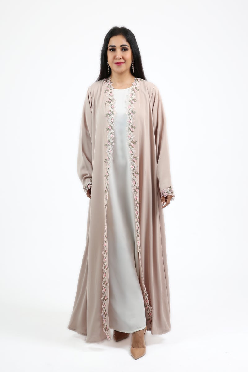 Nikias Nida abaya with lace on front and sleves - Image 4
