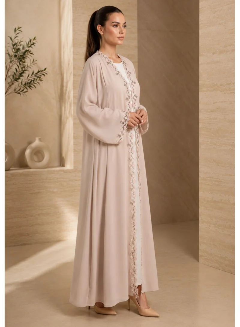 Nikias Nikias Nida abaya with lace on front and sleves