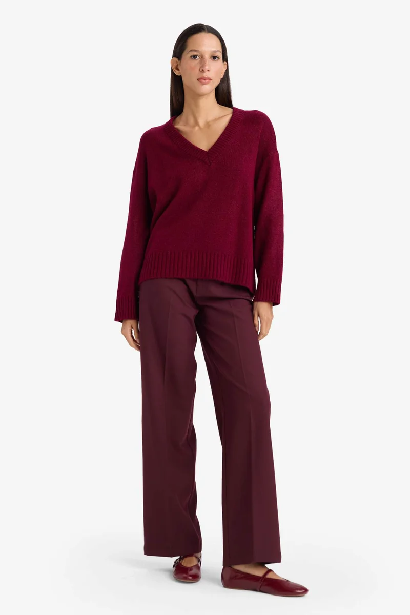 ديفاكتو Oversize Fit V-Neck Pullover