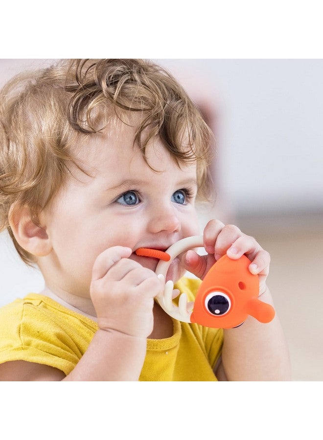 Mombella لعبة أسنان سمكة المهرج للأطفال 0 3 6 12 شهرًا مع مشبك آمنة ناعمة سيليكون لطفل عابثة 49 شهرًا تهدئة مص وعض على احتياجات هدية ممتعة للمواليد الجدد - Image 2