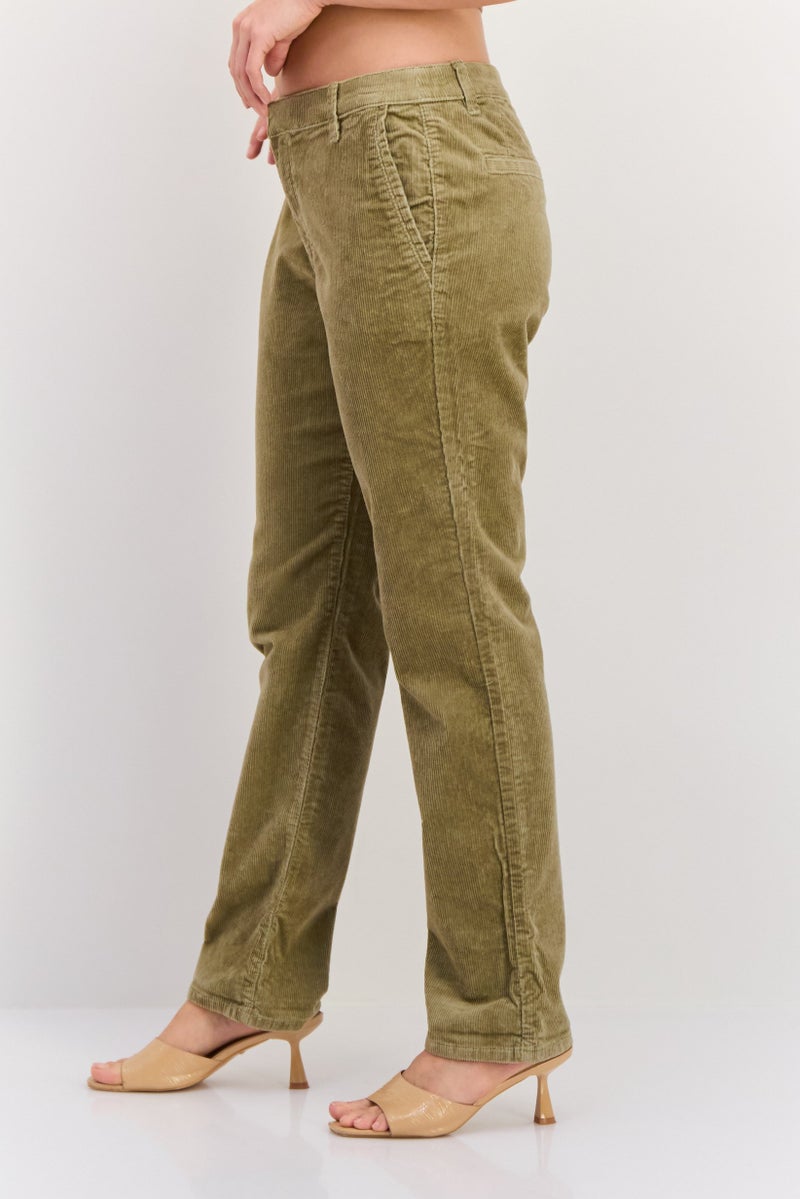 ESPRIT بنطلون كوردuroy للنساء بقصة عادية، خصر متوسط، بطول 30 إنش، زيتوني - Image 2