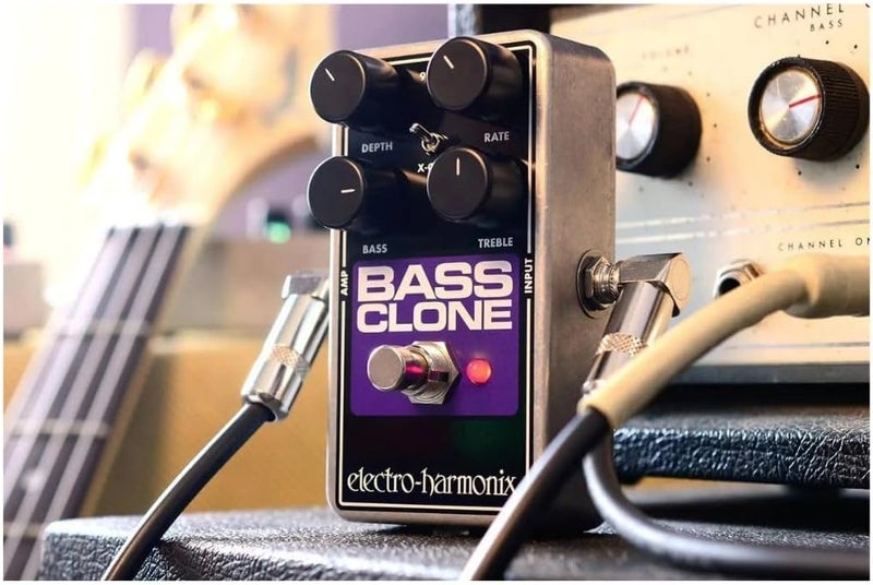 electro-harmonix Bass Clone Bass Chorus Pedal - Image 2