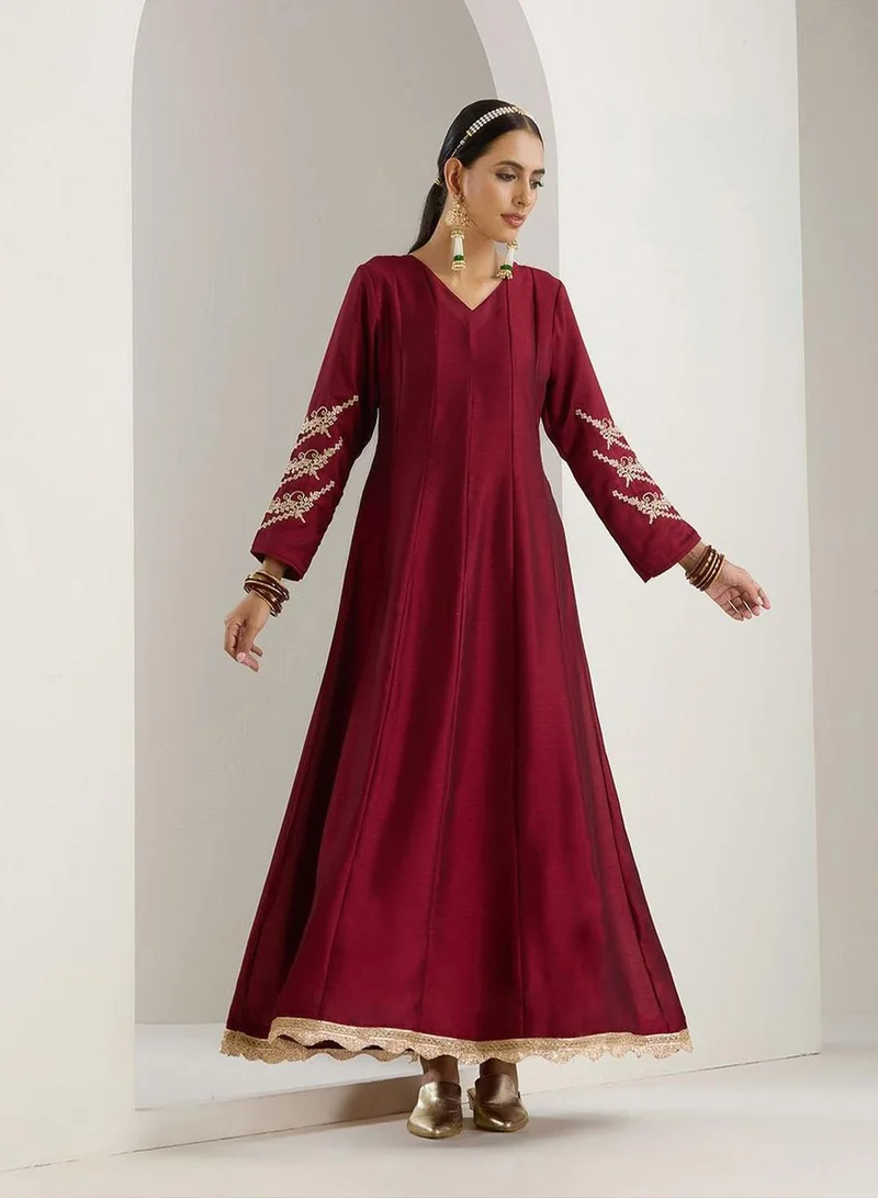 ISHIN Women's Wine Polyester Blend Embellished Midi Kaftan Straight Fit Dress