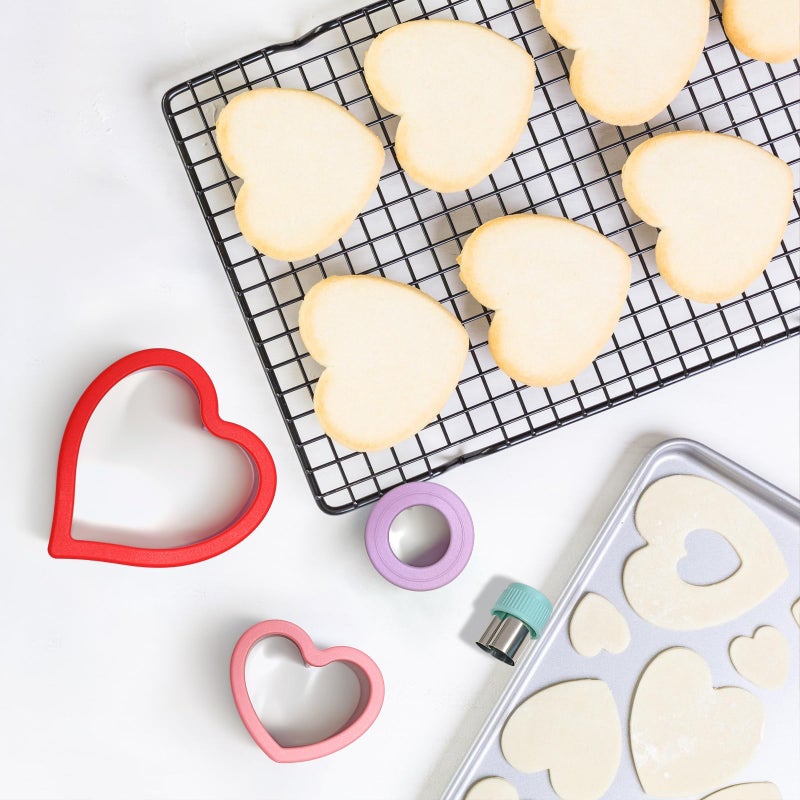ALL-TOP ALLTOP Heart-Shaped Cookie Cutter Set - 4 Size Biscuit Cutter for Valentine's Day Baking, Romantic Dessert Decoration, Anniversary Cooking & More - Image 3