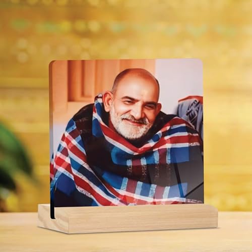 Giftplease Neem Karoli Baba ji Tabletop Photo Frame with Wooden Stand | Desk for Home & Office Decor Spiritual Inspirational Gift Elegant Display Pictures GMP_103 - Image 3