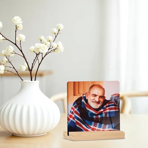 Giftplease Neem Karoli Baba ji Tabletop Photo Frame with Wooden Stand | Desk for Home & Office Decor Spiritual Inspirational Gift Elegant Display Pictures GMP_103 - Image 4