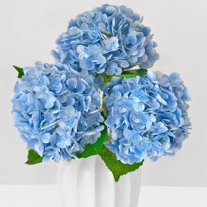 REAL TOUCH BLUE HYDRANGEA ARTIFICIAL FLOWERS WITH STEMS FAKE SILK FLOWERS FOR OUTDOORS 3 PCS ARTIFICIAL FLOWERS FOR HOME DECOR WEDDING BOUQUETS CENTERPIECES VASE