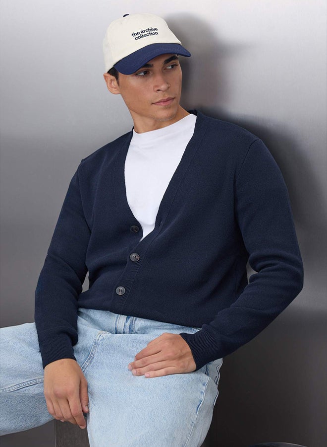 trendyol Navy Blue Men's Slim Fit Cotton VNeck Buttoned Cardigan - Image 2