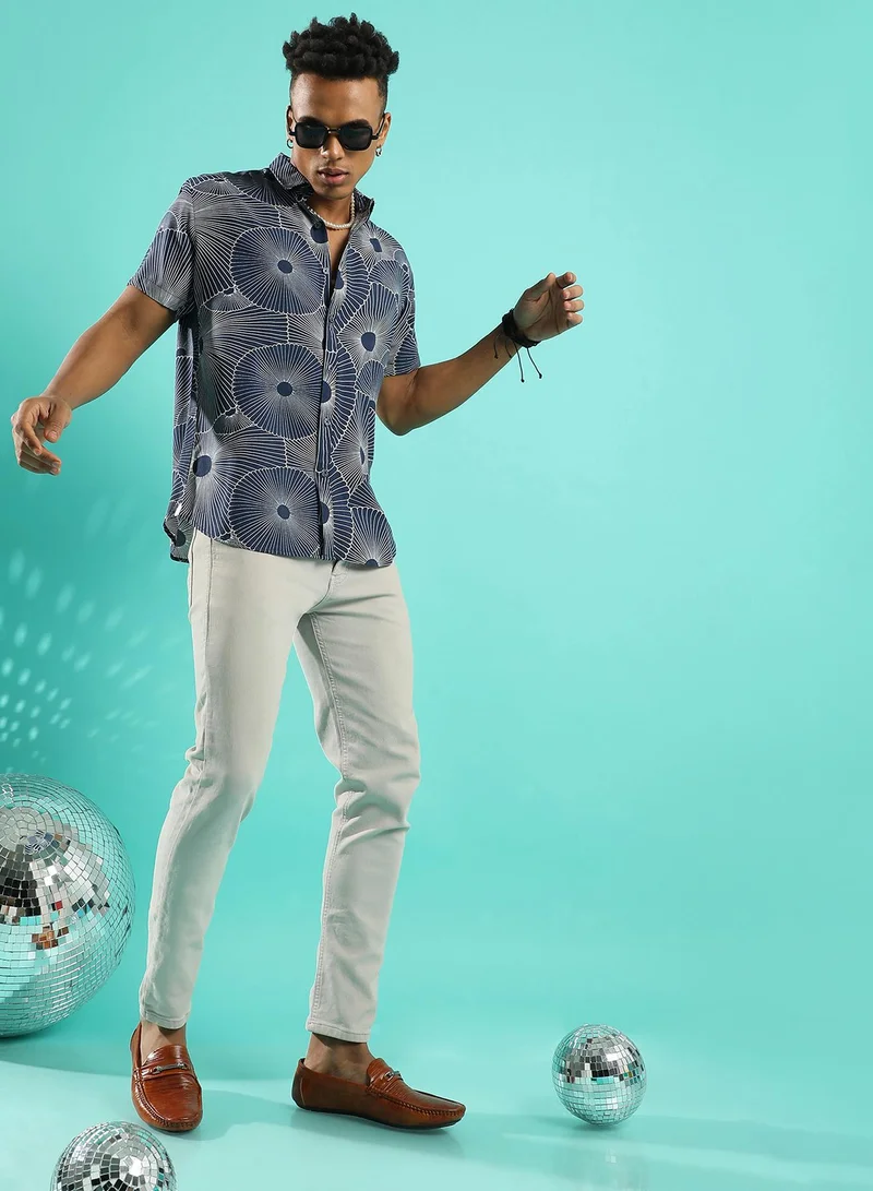 كامبوس سوترا قميص بأزرار وطبعة فطر للرجال