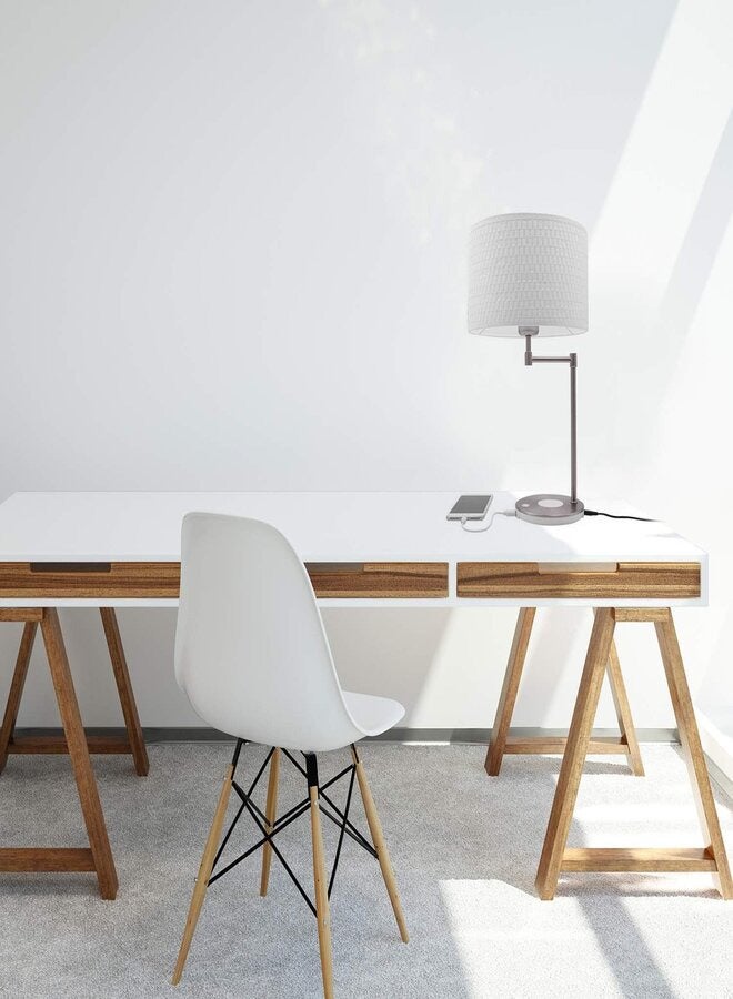 Macally Wireless Charging Table Lamp 10W - Image 5