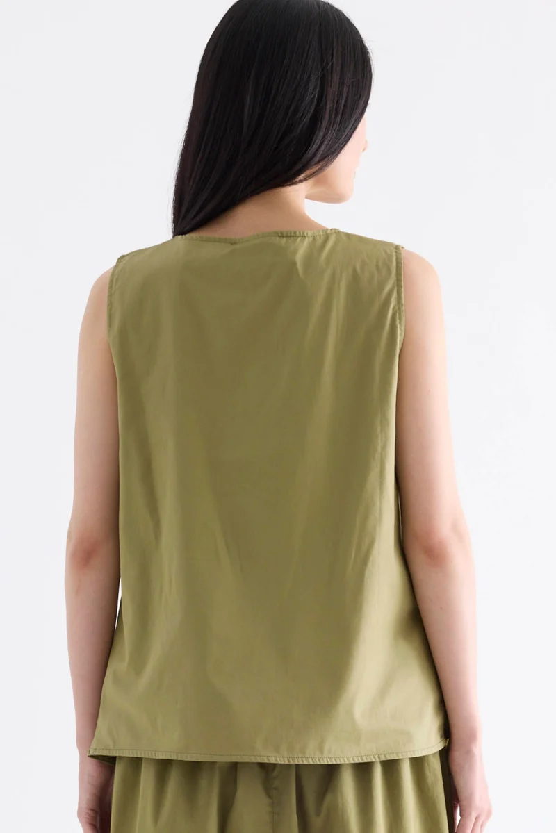 The Editor's Market Kai Twist-Front Top