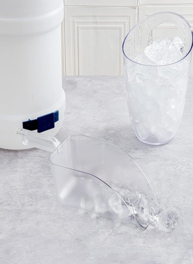 Restaurantware Met Lux 64 Ounce Ice Scoop 1 Flat Bottom Food Scoop - Beveled Front Edge Hanging Slot Clear PC Plastic Flour Scoop Lightweight For Ice Or Dry Ingredients - Image 3