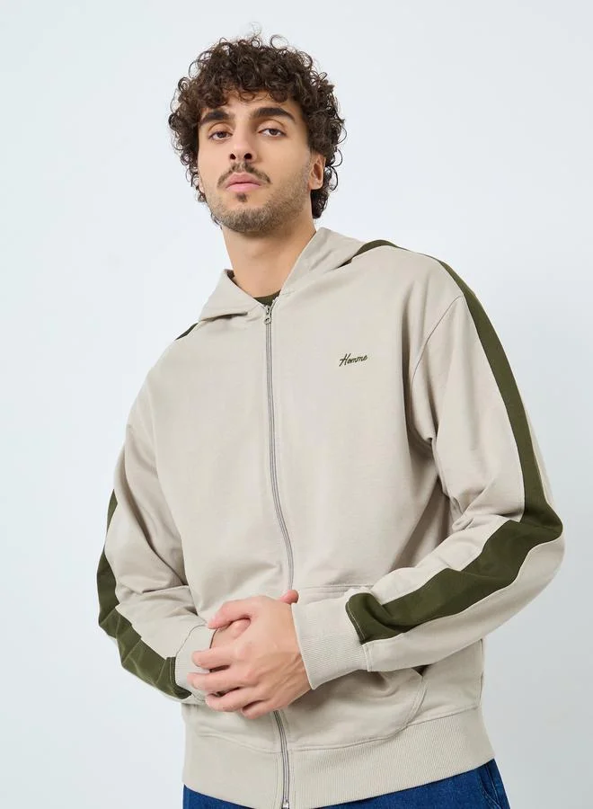 ستايلي هودي بقصة مريحة ونمط كتل الالوان